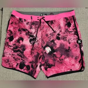 Hurley Board Shorts Men 38 Phantom Julian Wilson Snapper Breast Cancer Awareness
